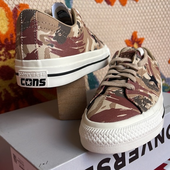 Converse A03679C
ONE STAR PRO OX
VINTAGE KHAKI/BLACK/EGRET
WMNS sneakers - Picture 2 of 16